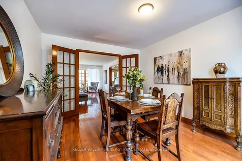 565 Prestwick Drive Oshawa ON L1J 7P4
