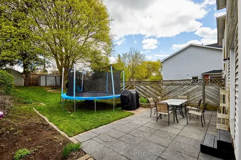 33 Overbank Drive Oshawa ON L1J 7X9