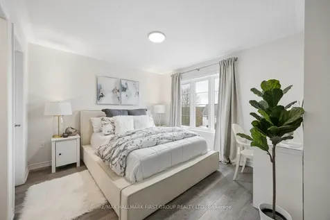 50 Westbury Way Whitby ON L1M 1J4