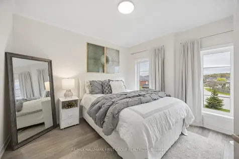 50 Westbury Way Whitby ON L1M 1J4