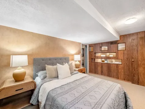 25 Stavely Avenue Toronto ON M1K 4P2