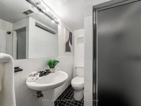 25 Stavely Avenue Toronto ON M1K 4P2