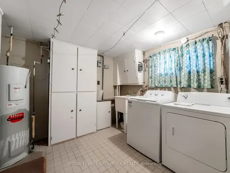 25 Stavely Avenue Toronto ON M1K 4P2