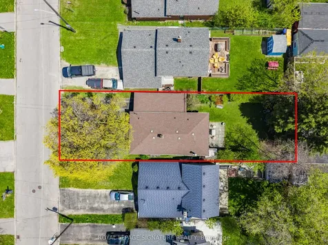 25 Stavely Avenue Toronto ON M1K 4P2