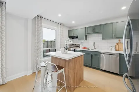 765 Oklahoma Drive Pickering ON L1W 3C9