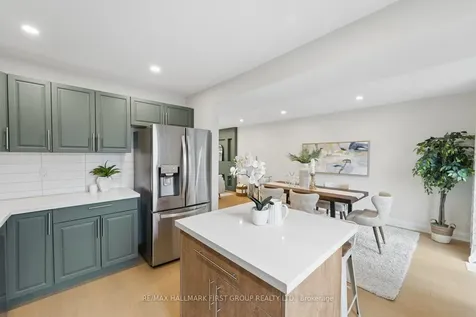 765 Oklahoma Drive Pickering ON L1W 3C9