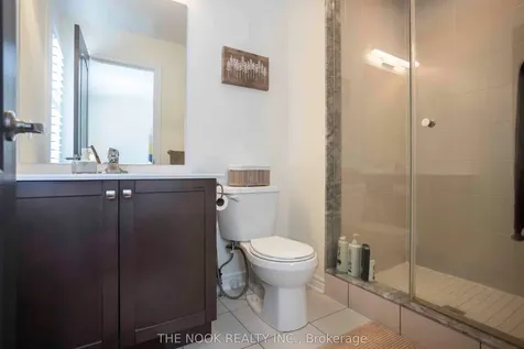 36 Ferris Square Clarington ON L1E 0J2