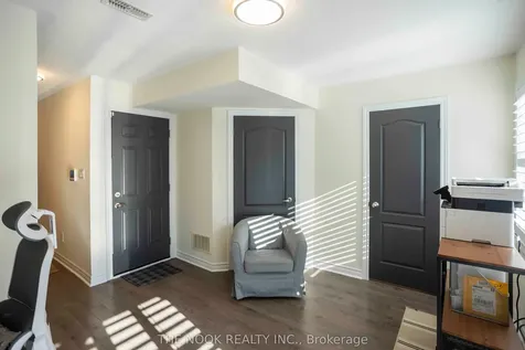 36 Ferris Square Clarington ON L1E 0J2