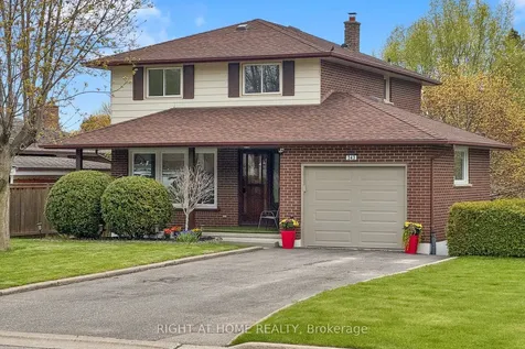 343 Fairlawn Street Oshawa ON L1J 4R2