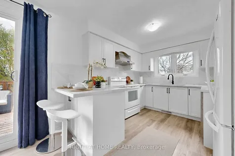 343 Fairlawn Street Oshawa ON L1J 4R2