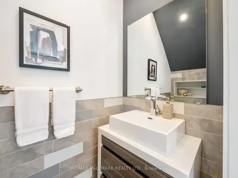 151 Eastwood Avenue Toronto ON M1N 3H5