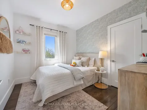 151 Eastwood Avenue Toronto ON M1N 3H5