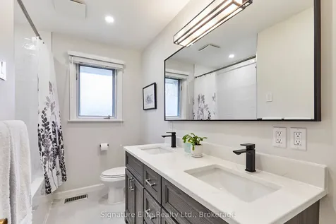68 Regency Square Toronto ON M1E 1N3