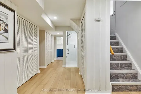 68 Regency Square Toronto ON M1E 1N3