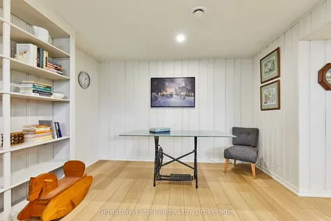 68 Regency Square Toronto ON M1E 1N3