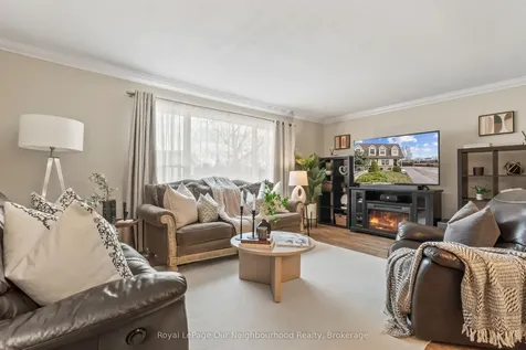 1261 Ludlow Court Oshawa ON L1G 7K5