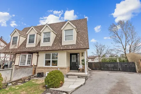 1261 Ludlow Court Oshawa ON L1G 7K5