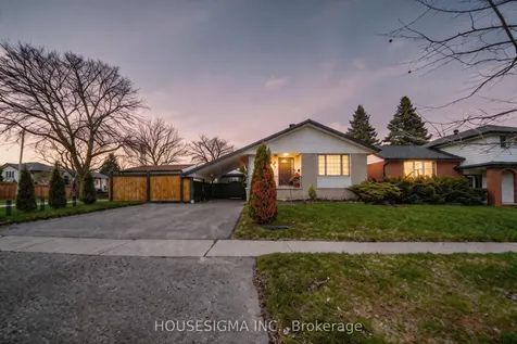 919 Central Park Boulevard N Oshawa ON L1G 6V8