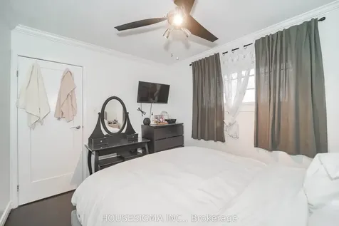 919 Central Park Boulevard N Oshawa ON L1G 6V8