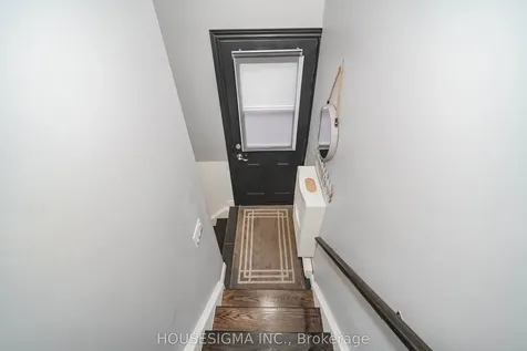 919 Central Park Boulevard N Oshawa ON L1G 6V8