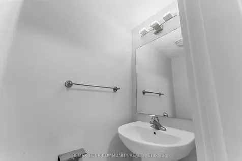 54 Saratoga Drive Toronto ON M1P 4J1