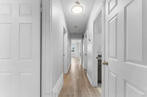 54 Saratoga Drive Toronto ON M1P 4J1