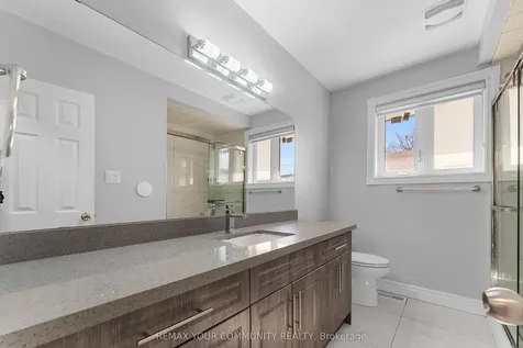 54 Saratoga Drive Toronto ON M1P 4J1