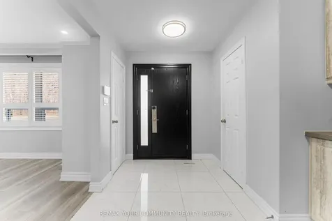 54 Saratoga Drive Toronto ON M1P 4J1