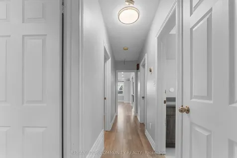 54 Saratoga Drive Toronto ON M1P 4J1