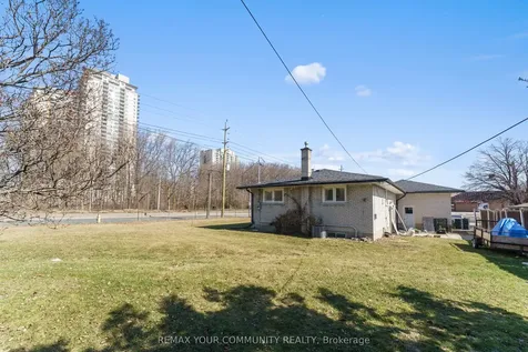 54 Saratoga Drive Toronto ON M1P 4J1