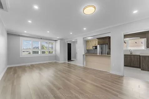 54 Saratoga Drive Toronto ON M1P 4J1