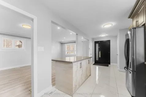 54 Saratoga Drive Toronto ON M1P 4J1