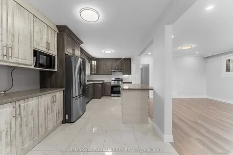 54 Saratoga Drive Toronto ON M1P 4J1