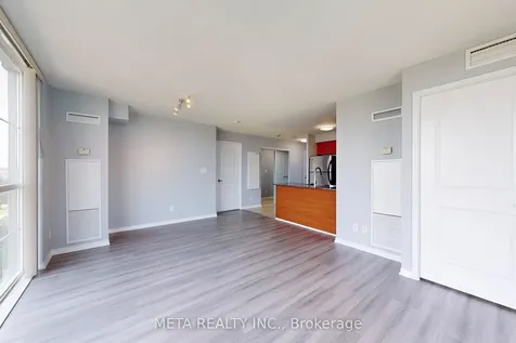 8 Rosebank Drive Toronto ON M1B 5Z3