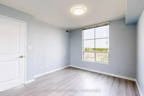 8 Rosebank Drive Toronto ON M1B 5Z3