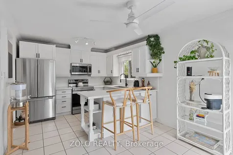 10 Coles Avenue Ajax ON L1T 3G7