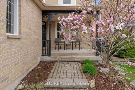 10 Coles Avenue Ajax ON L1T 3G7
