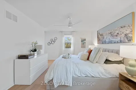 10 Coles Avenue Ajax ON L1T 3G7