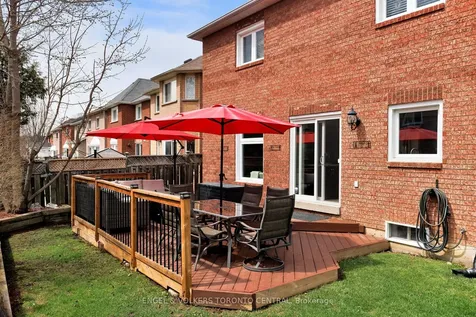1539 Nipissing Court Pickering ON L1V 6T8