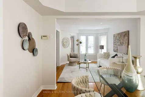 1539 Nipissing Court Pickering ON L1V 6T8