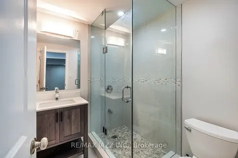 86 Sidney Rundle Avenue Clarington ON L1C 0N9