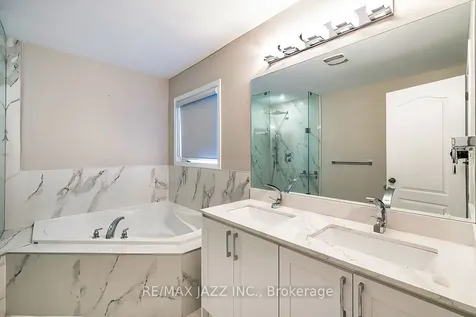 86 Sidney Rundle Avenue Clarington ON L1C 0N9
