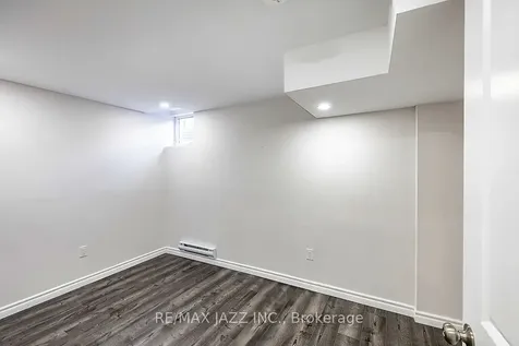 86 Sidney Rundle Avenue Clarington ON L1C 0N9