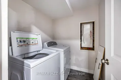 86 Sidney Rundle Avenue Clarington ON L1C 0N9