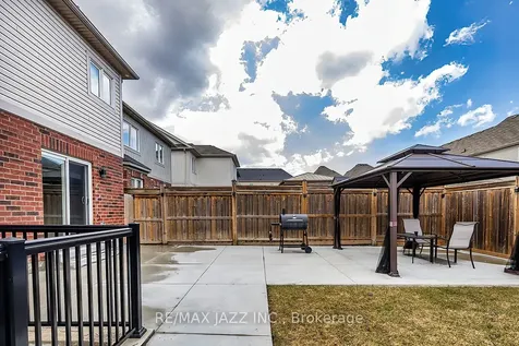86 Sidney Rundle Avenue Clarington ON L1C 0N9