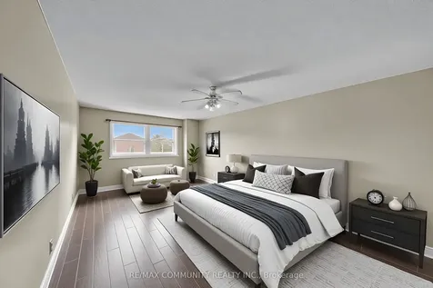 43 Muirbank Boulevard Toronto ON M1C 4S7