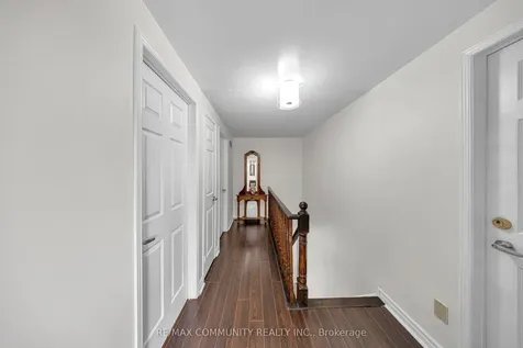 43 Muirbank Boulevard Toronto ON M1C 4S7