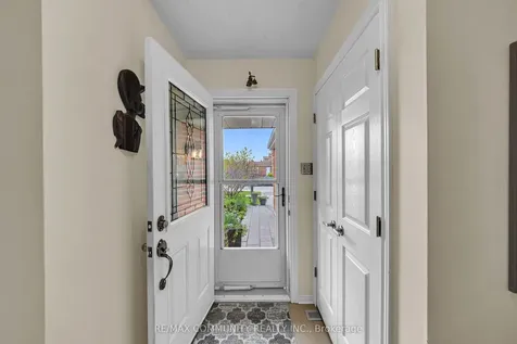 43 Muirbank Boulevard Toronto ON M1C 4S7