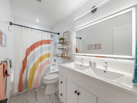 87 Boardwalk Drive Toronto ON M4L 3X9