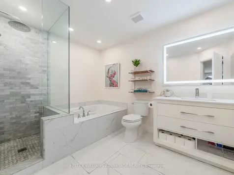 87 Boardwalk Drive Toronto ON M4L 3X9